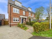 3 bedroom semi detached house for rent in Freshers...