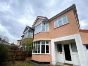 3 Bedroom Semi detached House For Rent In Glen Drive