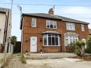 3 bedroom semi detached house for rent in Harwich Road,...