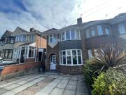 3 bedroom semi detached house for rent in Haycroft...