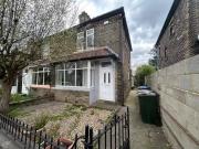 3 bedroom semi detached house for rent in Heights Lane,...