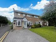3 bedroom semi detached house for rent in Hindley Road,...