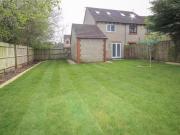 3 bedroom semi detached house for rent in Holly Lodge...