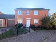 3 bedroom semi detached house for rent in Horfield,...
