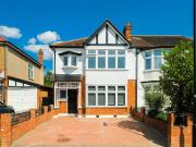 3 bedroom semi detached house for rent in Kimberley...