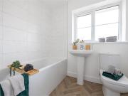 3 bedroom semi detached house for rent in Leaf Living at...