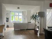 3 Bedroom Semi detached House For Rent In London