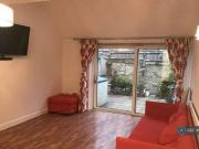 3 Bedroom Semi detached House For Rent In London