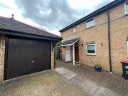 3 bedroom semi detached house for rent in Loughton, MK5