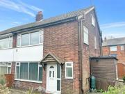 3 Bedroom Semi detached House For Rent In Lower Wortley