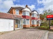 3 bedroom semi detached house for rent in Loynells Road,...