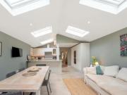 3 Bedroom Semi detached House For Rent In Mill Hill, London
