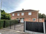 3 Bedroom Semi detached House For Rent In Nottingham,...