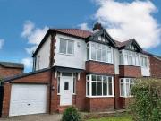 3 Bedroom Semi detached House For Rent In Offerton,...