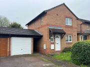 3 Bedroom Semi detached House For Rent In Oldbrook,...