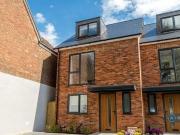 3 Bedroom Semi detached House For Rent In Poole