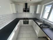 3 bedroom semi detached house for rent in Pratt Avenue,...