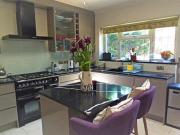 3 bedroom semi detached house for rent in Rayners Lane,...