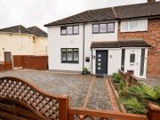 3 bedroom semi detached house for rent in Retford Road,...