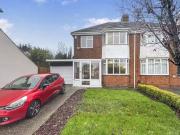 3 bedroom semi detached house for rent in Ridgacre Road...