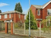 3 Bedroom Semi detached House For Rent In Rochdale