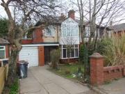 3 bedroom semi detached house for rent in Salford Road,...