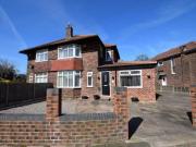 3 bedroom semi detached house for rent in Shawdene Road,...
