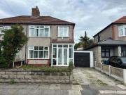 3 bedroom semi detached house for rent in South Mossley...