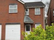 3 Bedroom Semi detached House For Rent In Southport