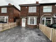 3 bedroom semi detached house for rent in Stenson Road,...