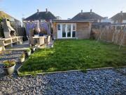 3 bedroom semi detached house for rent in Stirling Way,...