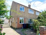 3 bedroom semi detached house for rent in Sunfield...