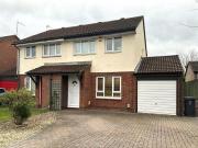 3 Bedroom Semi detached House For Rent In Swindon, Wiltshire