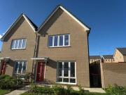 3 Bedroom Semi detached House For Rent In Tattenhoe Park