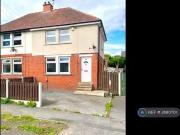 3 bedroom semi detached house for rent in Thackeray...