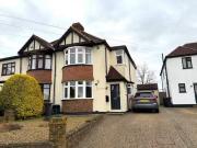 3 bedroom semi detached house for rent in The Highway,...
