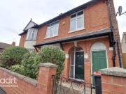 3 bedroom semi detached house for rent in Thompson...