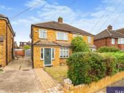 3 Bedroom Semi detached House For Rent In Uxbridge,...