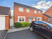 3 bedroom semi detached house for rent in Valerian...