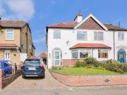 3 bedroom semi detached house for rent in Waverley Road,...