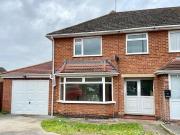 3 Bedroom Semi detached House For Rent In West Bridgford