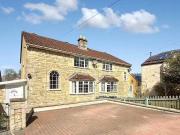 3 bedroom semi detached house for rent in Westbury...