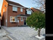 3 Bedroom Semi detached House For Rent In Wickford