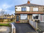 3 bedroom semi detached house for rent in Woodlands...