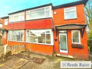 3 bedroom semi detached house for rent in Woodside...