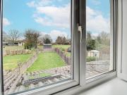 3 bedroom semi detached house for rent in Woodside Road,...