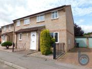 3 bedroom semi detached house for rent in Wycliffe...