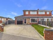 3 bedroom semi detached house for sale