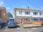 3 bedroom semi detached house for sale