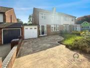 3 bedroom Semi Detached House for sale, Ferndown Avenue,...